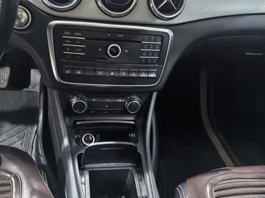 Mercedes-Benz GLA 2016 GLA 220 4MATIC Fashion Edition