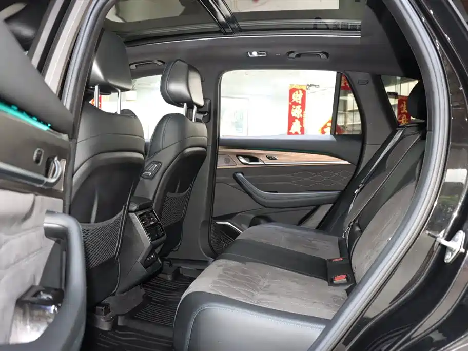 Geely Xingyue L 2025 Dongfang Yao 2.0TD Automatic Lanxing Edition
