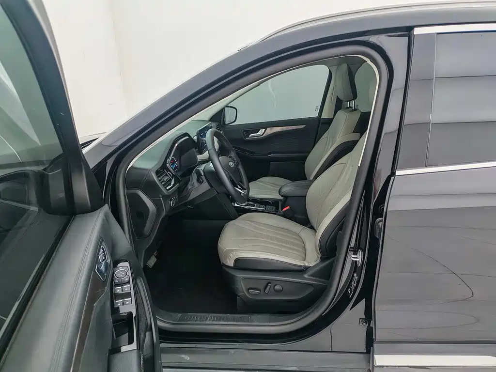 Ford Escape 2020 EcoBoost 245 FWD Yaixiang Edition