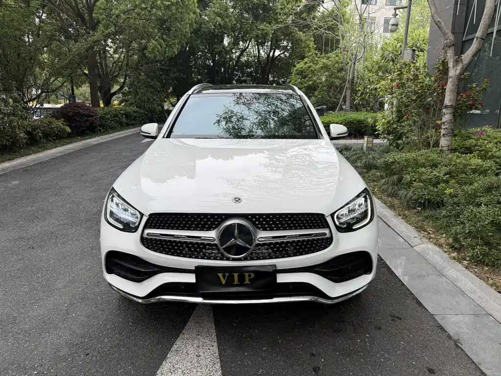 Mercedes-Benz GLC 300 L 4MATIC