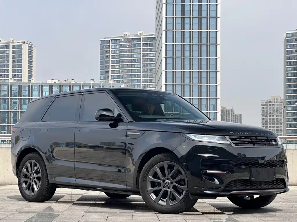 Range Rover Sport 2024 400PS Dynamic SE