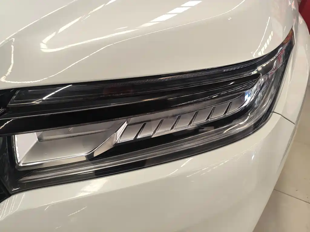 Honda Avancier 2020 370TURBO AWD Premium Edition Two-Tone