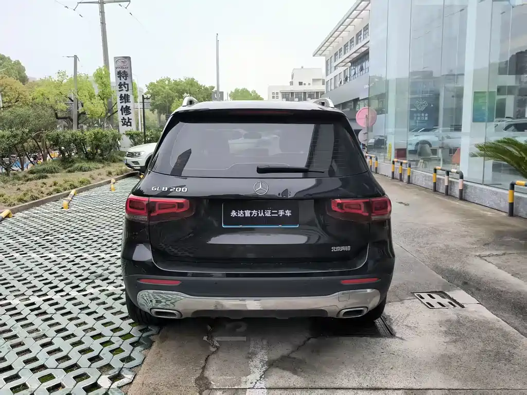 Mercedes-Benz GLB 2022 Facelift GLB 200 Fashion Edition