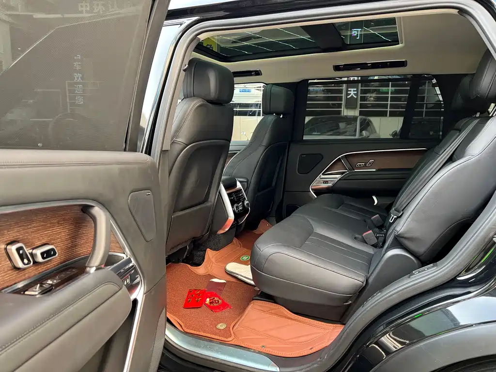 Land Rover Range Rover 2023 3.0 L6 400PS Autobiography Seven-Seater Long Wheelbase