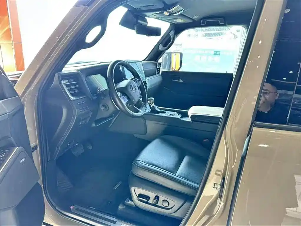 Lexus GX 2024 OVERTRAIL