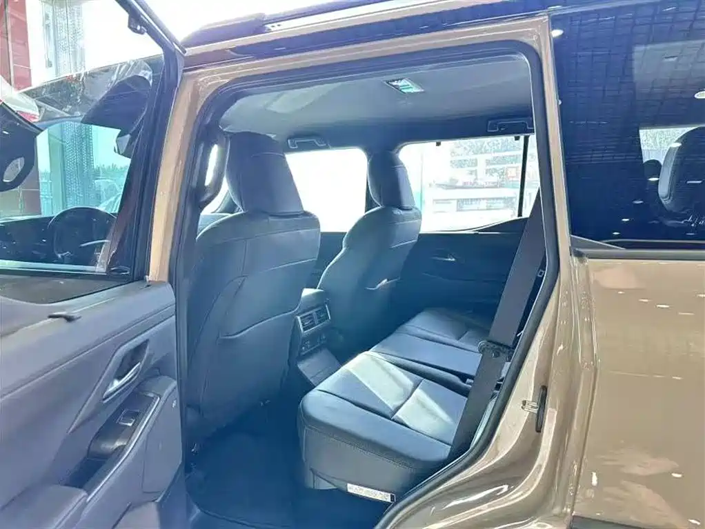 Lexus GX 2024 OVERTRAIL