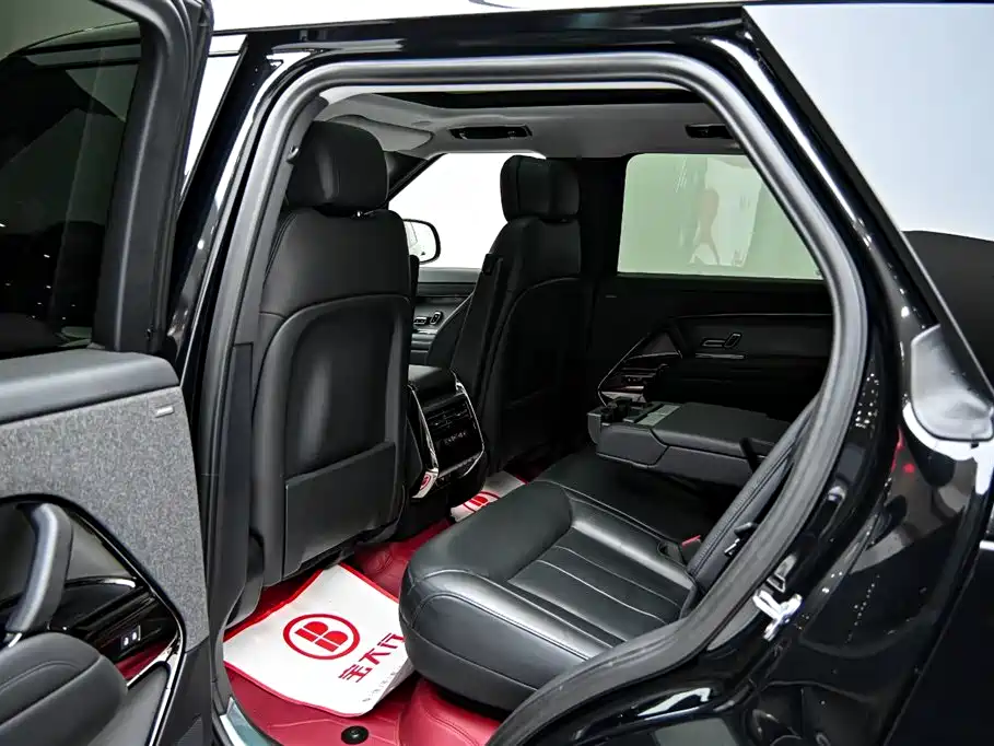 Range Rover Sport 2023 400PS Dynamic SE