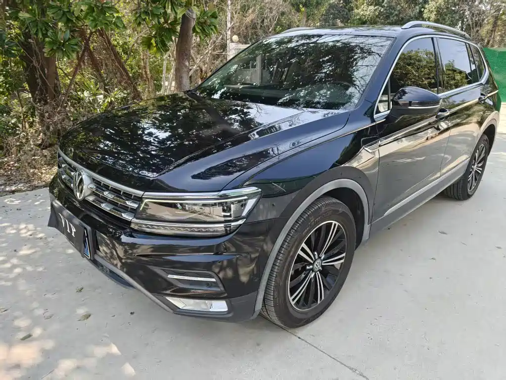 Volkswagen Tiguan L 2018 330TSI Front-Wheel Drive ComfortLine