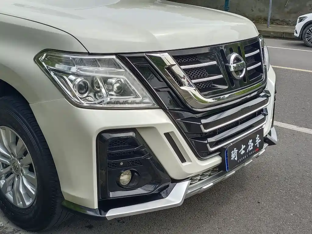 Nissan Patrol 2018 4.0L Leading Edition
