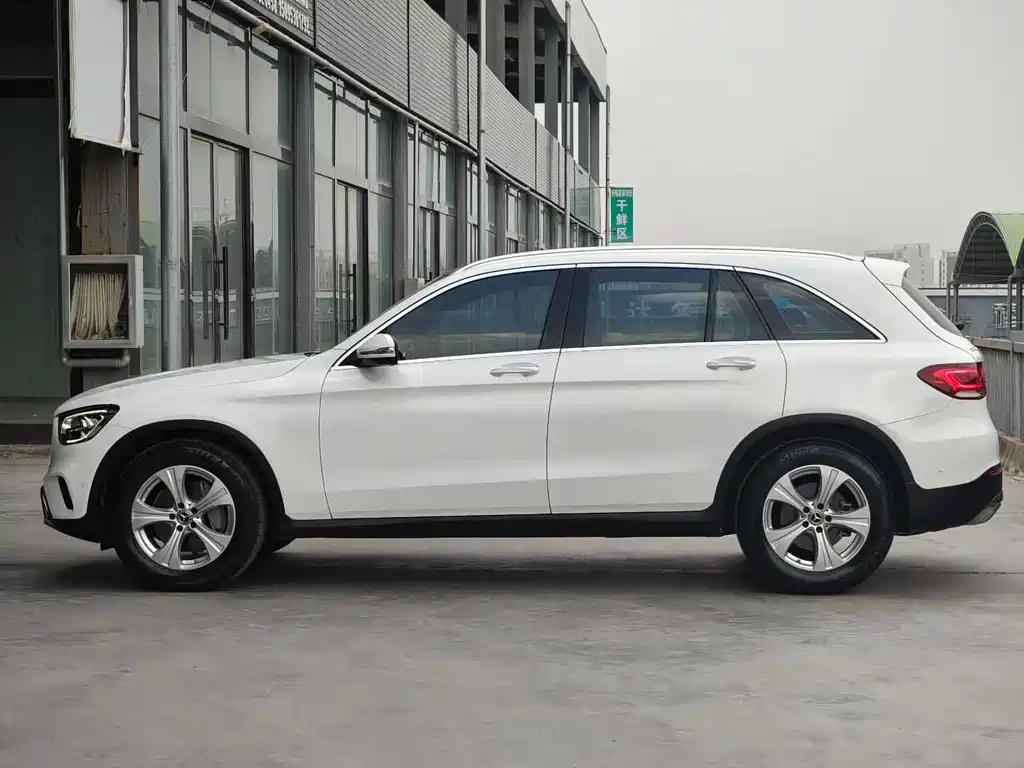 Mercedes-Benz GLC 260 L 4MATIC Dynamic 2020