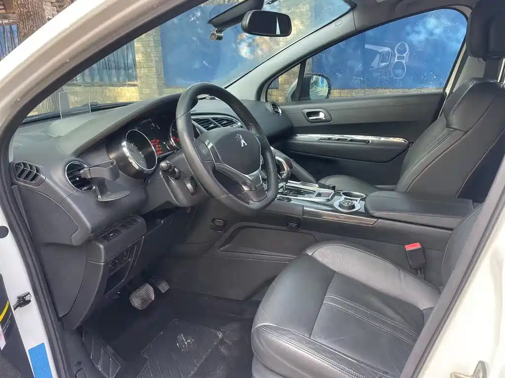 Peugeot 3008 2013 2.0L Automatic Classic