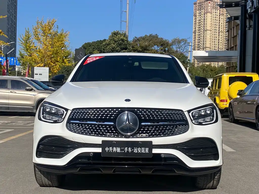 Mercedes-Benz GLC Coupe 2021 GLC 260 4MATIC Coupe SUV