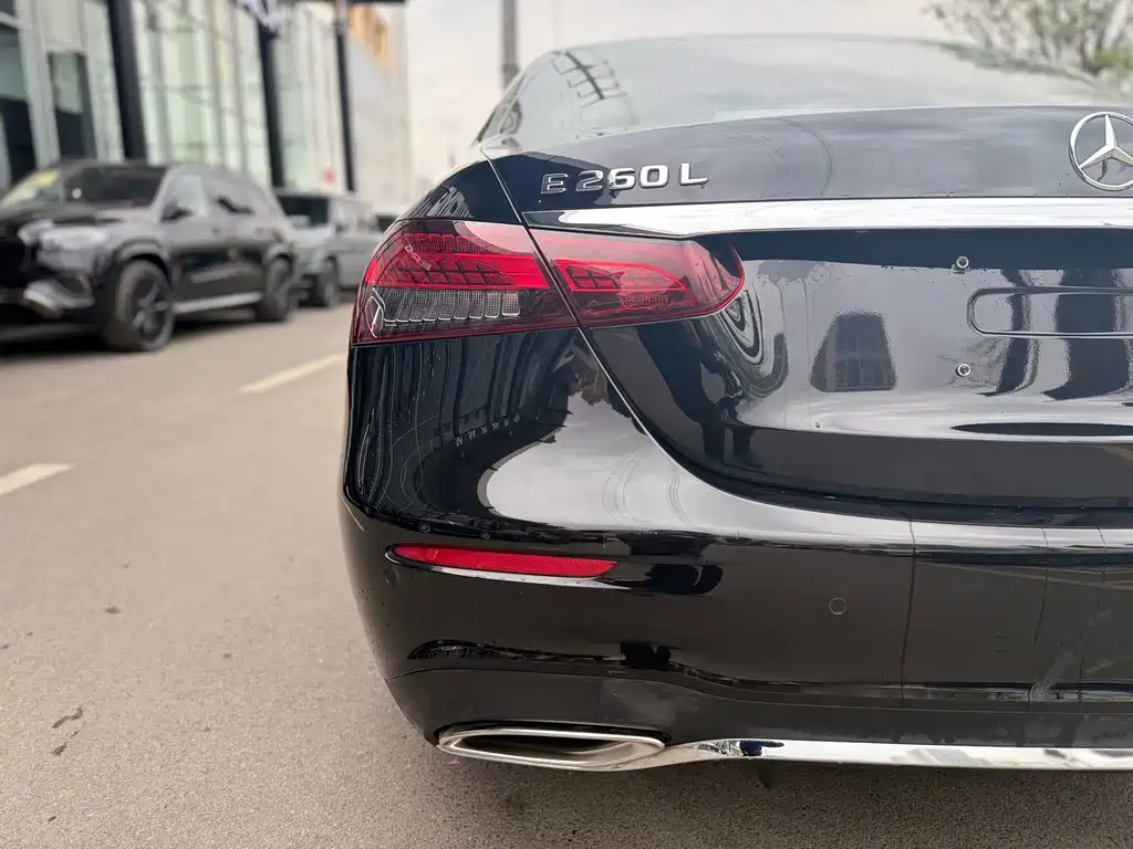 Mercedes-Benz E-Class 2023 E 260 L Sport