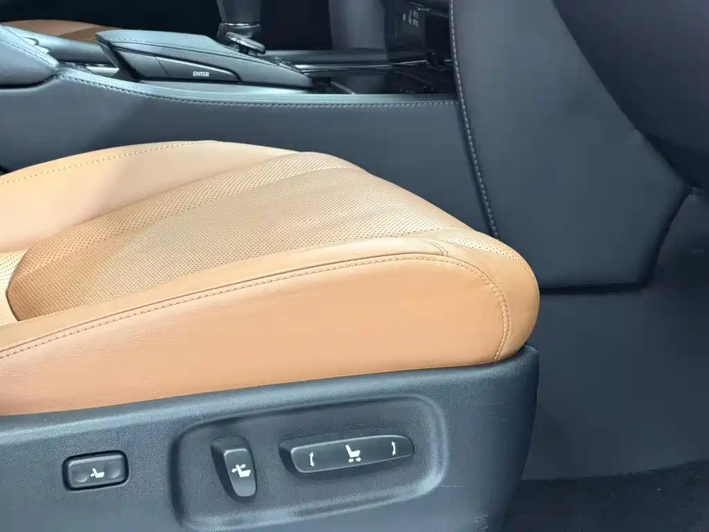 Lexus LX 2016 570 Luxury Edition