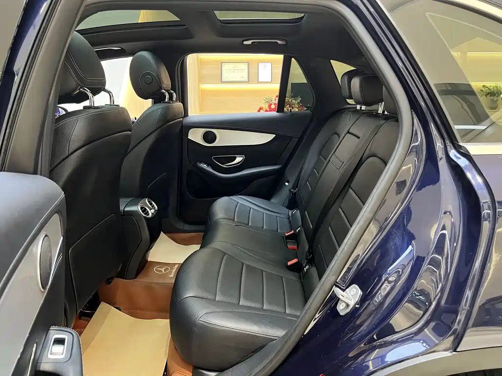 Mercedes-Benz GLC 2016 GLC 200 4MATIC
