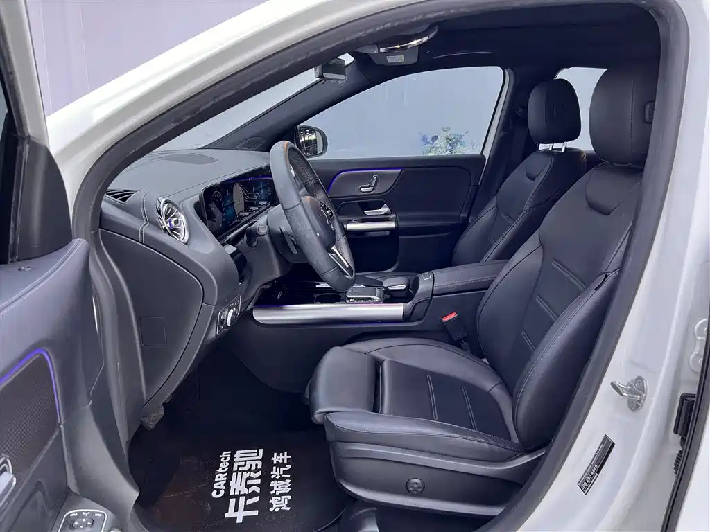 Mercedes-Benz GLA 200 (2020)