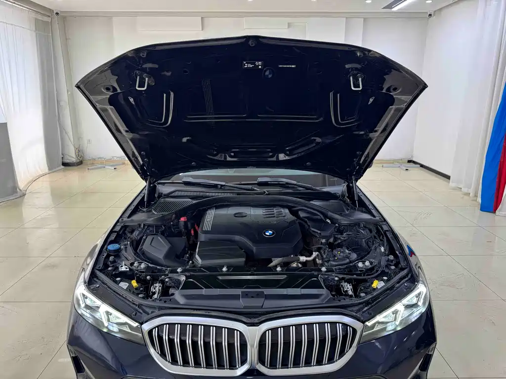 BMW 3 Series 2023 320Li M Sport Package