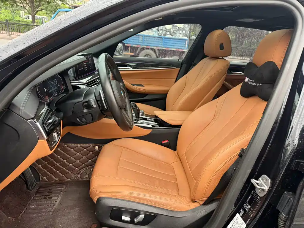 BMW 5 Series 2020 530Li Leading Edition M Sport Package