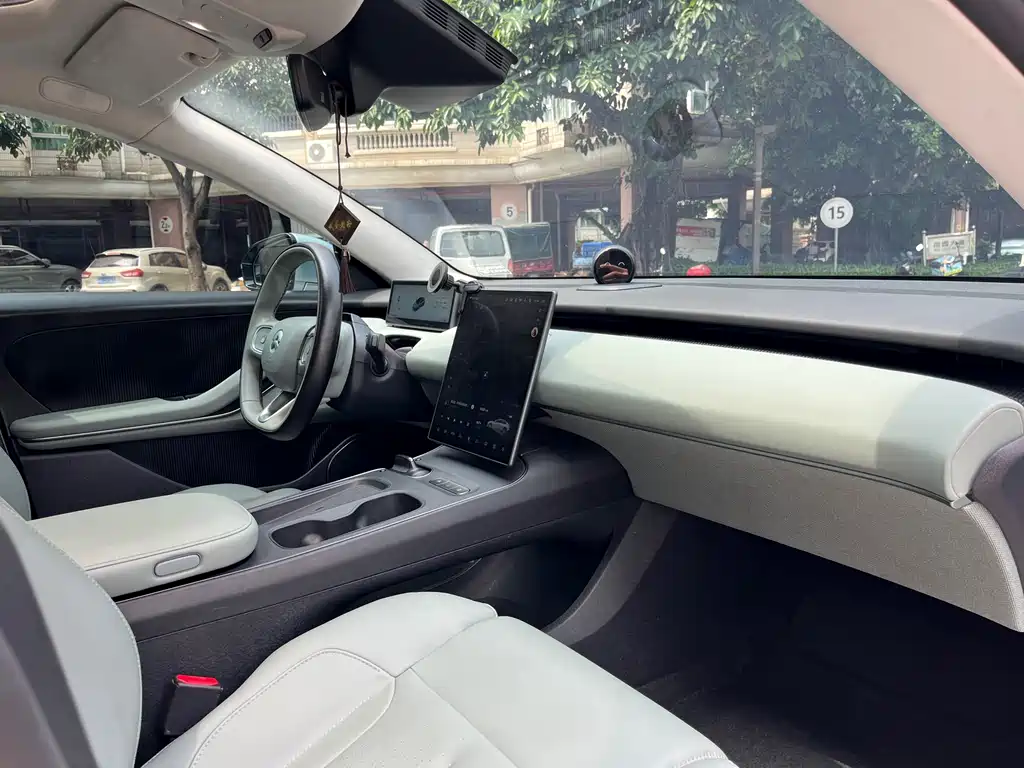 NIO ET5 2022 75kWh