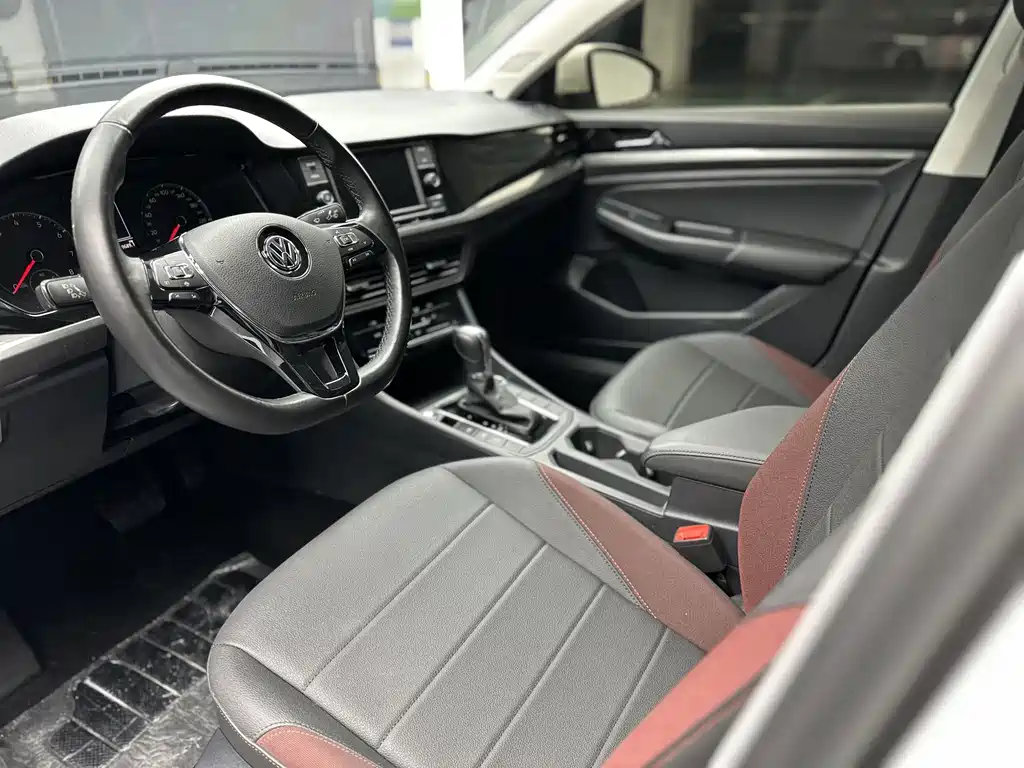 Bora 2020 1.5L Automatic Elite