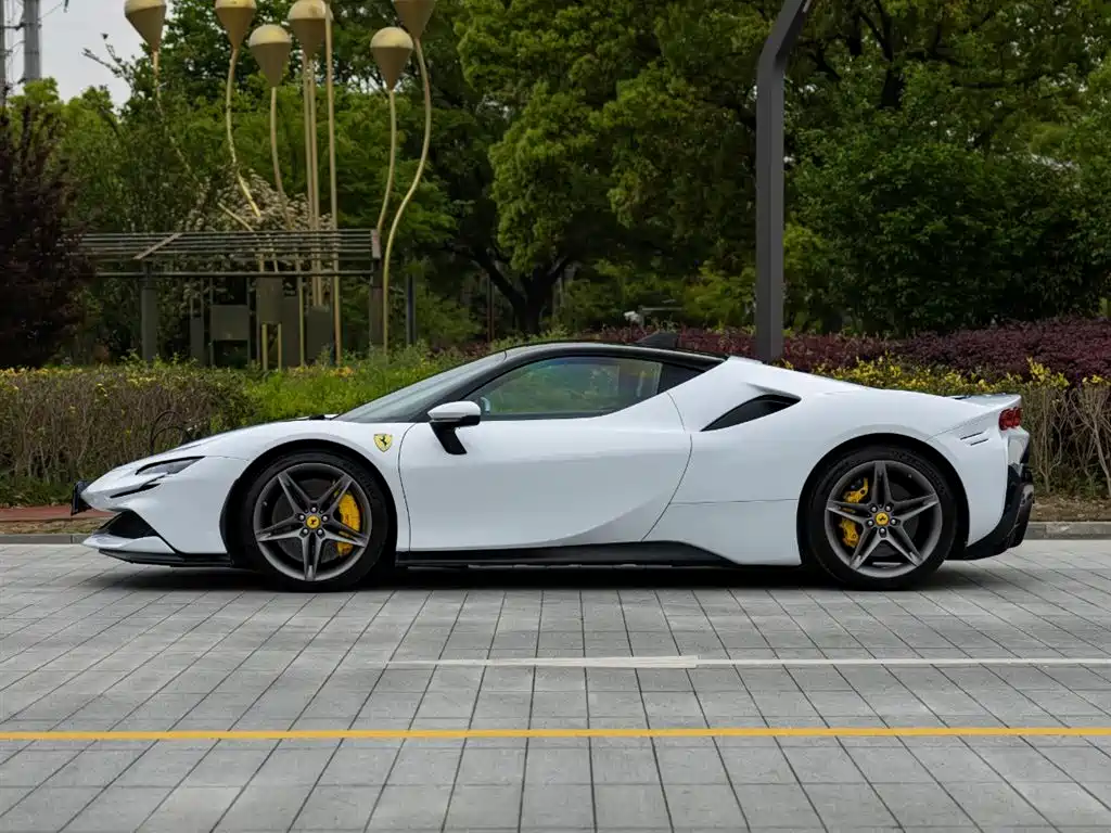 Ferrari SF90 Stradale
