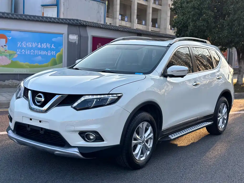 Nissan X-Trail 2017 2.0L CVT Fashion Edition 2WD