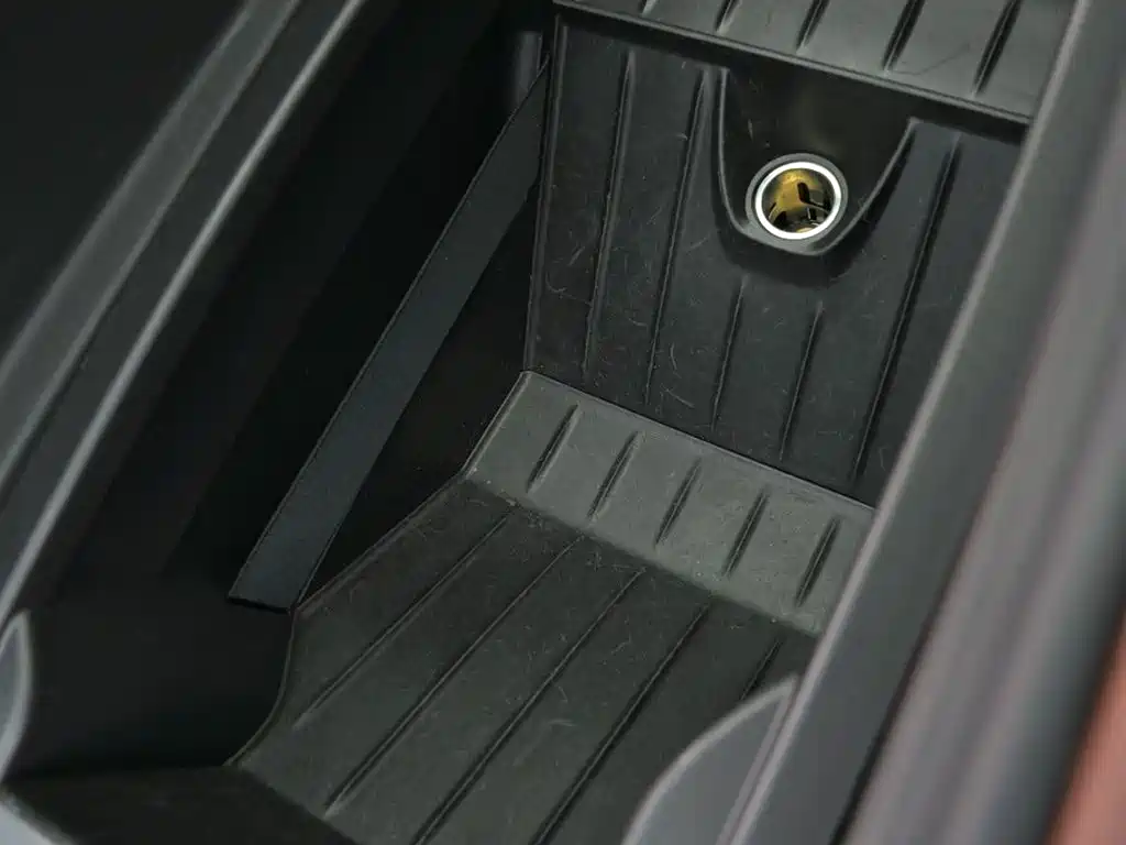 BMW 5 Series GT 2017 528i Leading Edition