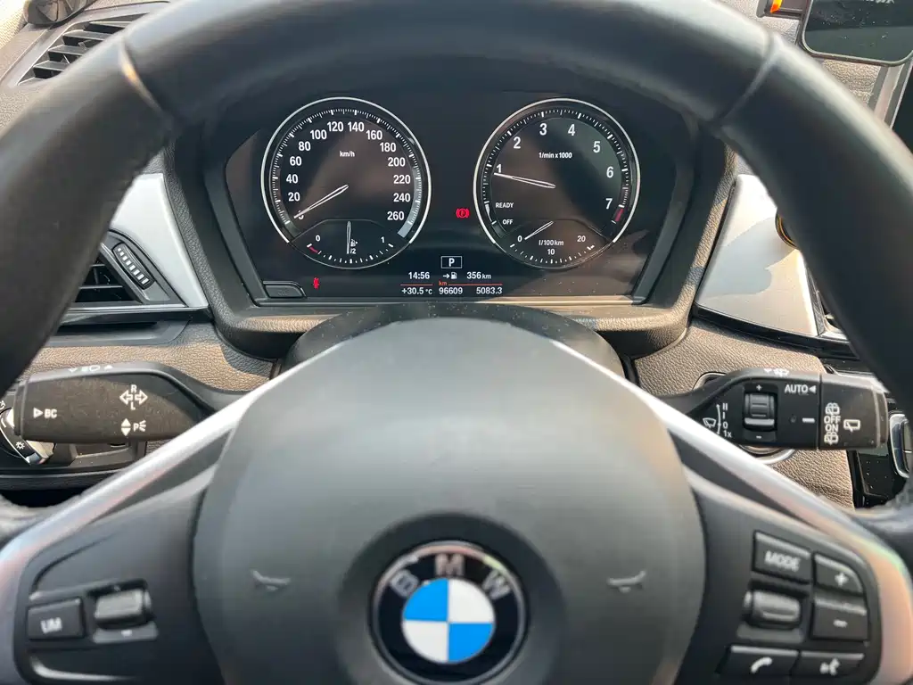 BMW X1 2019 sDrive20Li Leading Edition