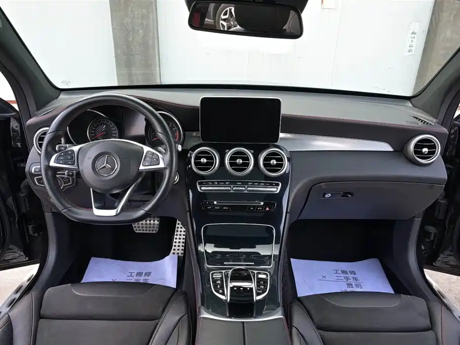 Mercedes-AMG GLC 43 4MATIC 2017