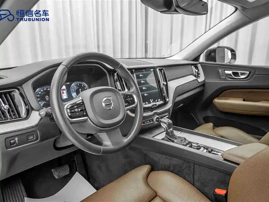 Volvo XC60 2020 T5 AWD Inscription