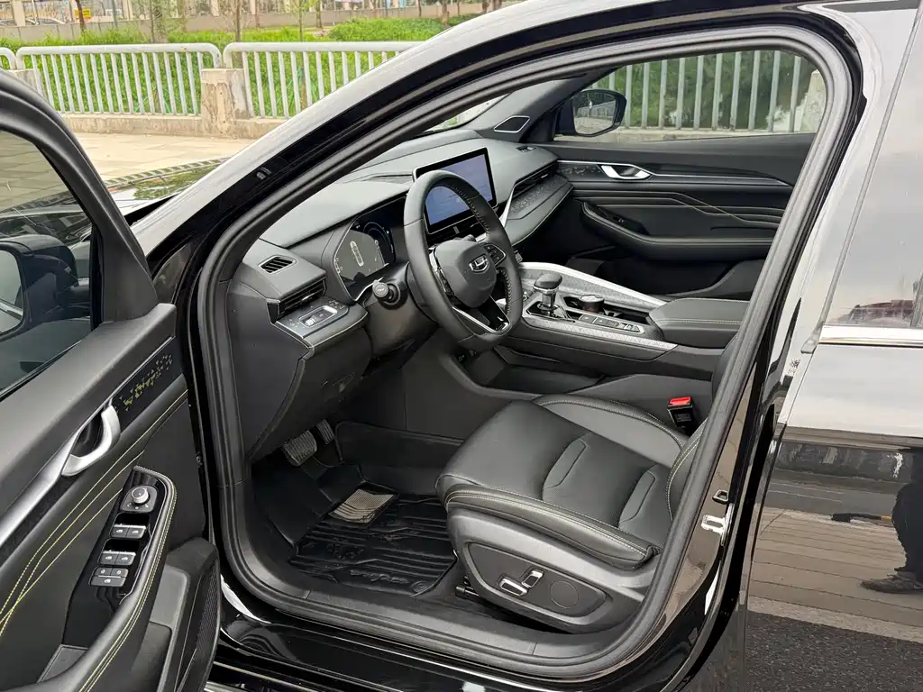 Geely Preface 2023 1.5TD Kunlun Edition