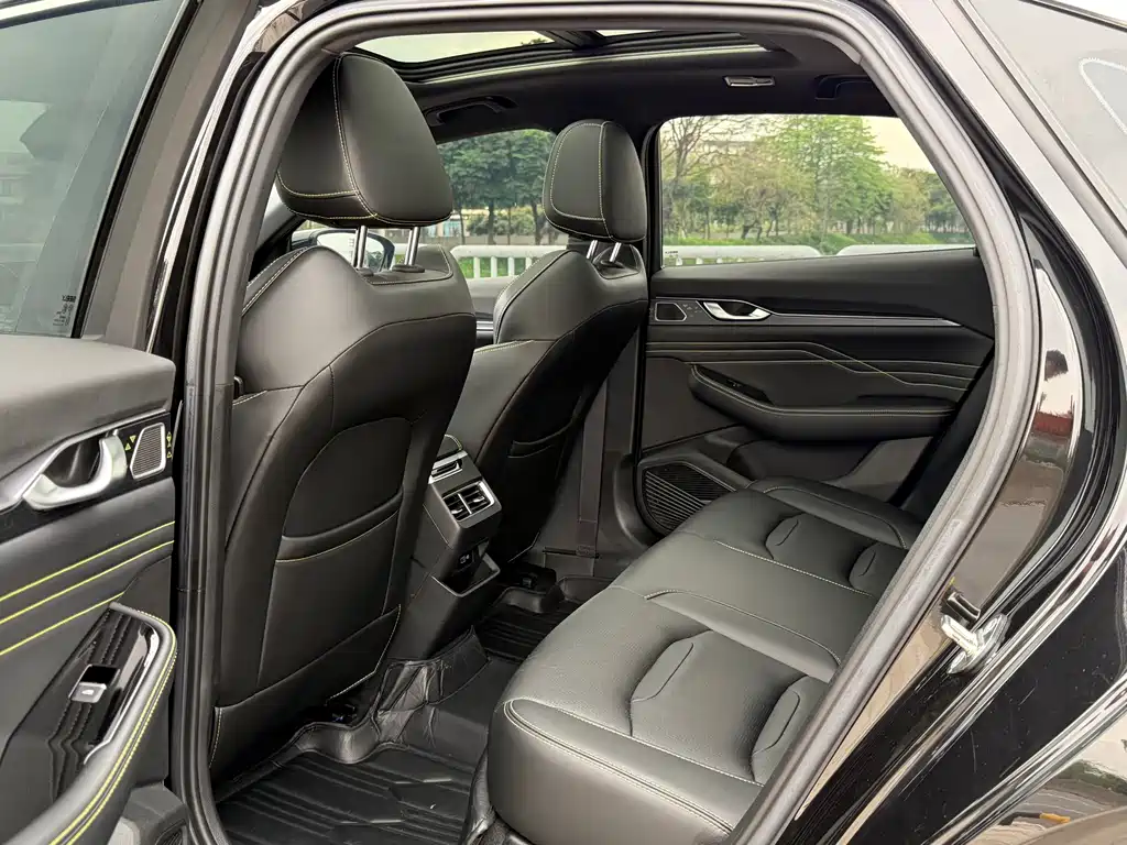 Geely Preface 2023 1.5TD Kunlun Edition
