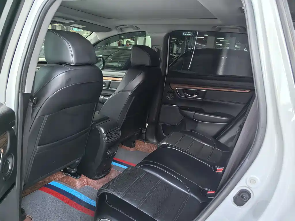 Honda CR-V 2017 240TURBO CVT FWD Fashion Edition