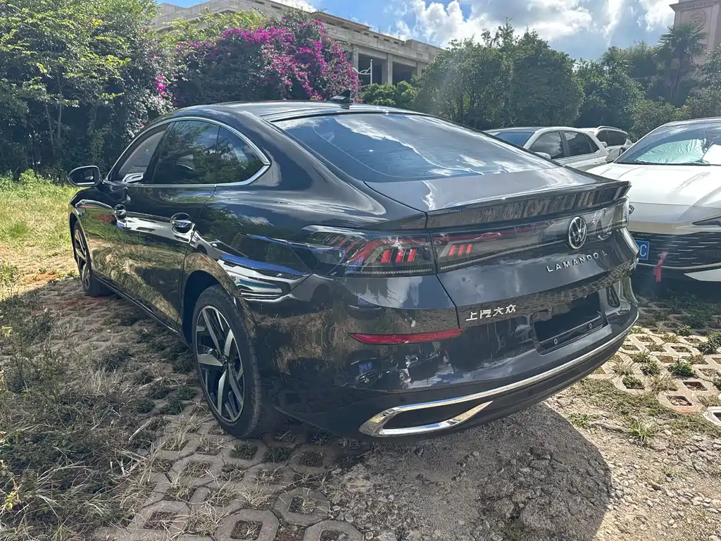 Volkswagen Lamando L 2023 280TSI DSG Cool Spicy Edition