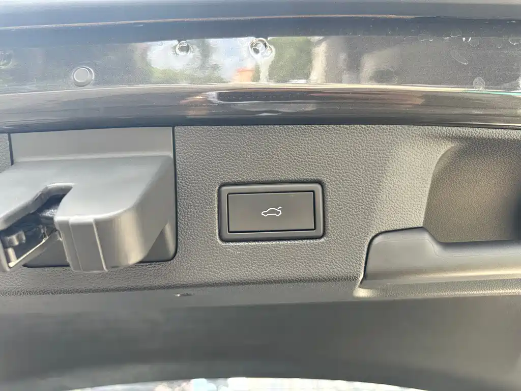 Volkswagen Lamando L 2023 280TSI DSG Cool Spicy Edition
