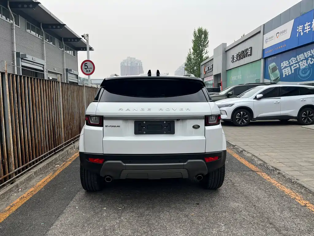 Range Rover Evoque 2018 240PS SE Dynamic Edition