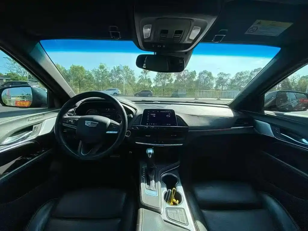 Cadillac CT4 2020 28T Fashion Edition