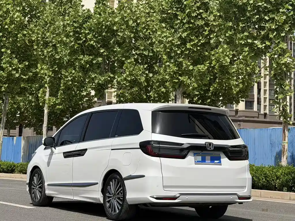 Honda Elysion 2022 2.0L e:HEV Luxury Edition