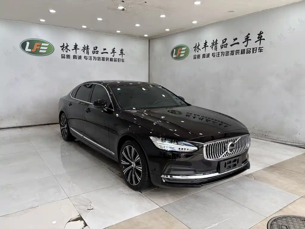 Volvo S90 2025 B5 Inscription