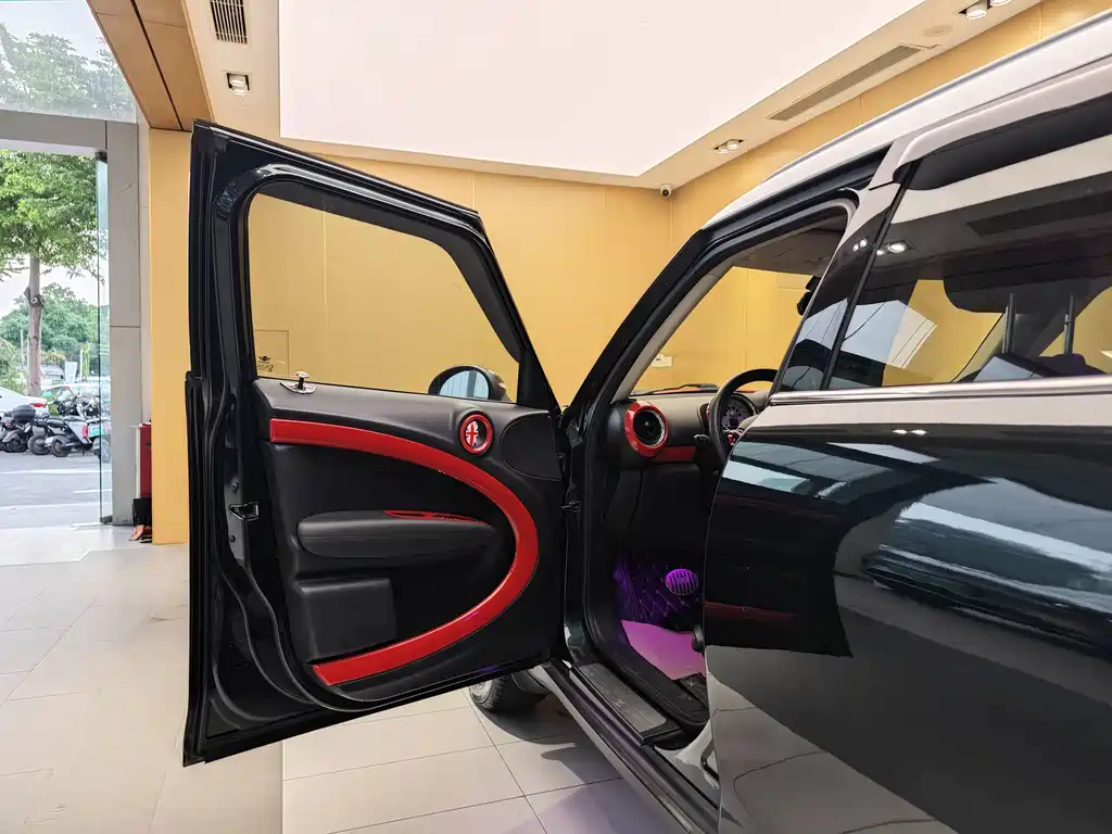 MINI Countryman 2014 1.6L COOPER Fun