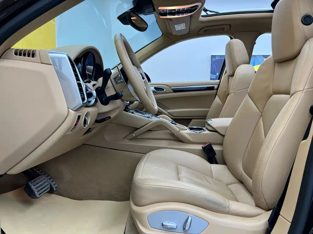 Porsche Cayenne 2016 3.0T