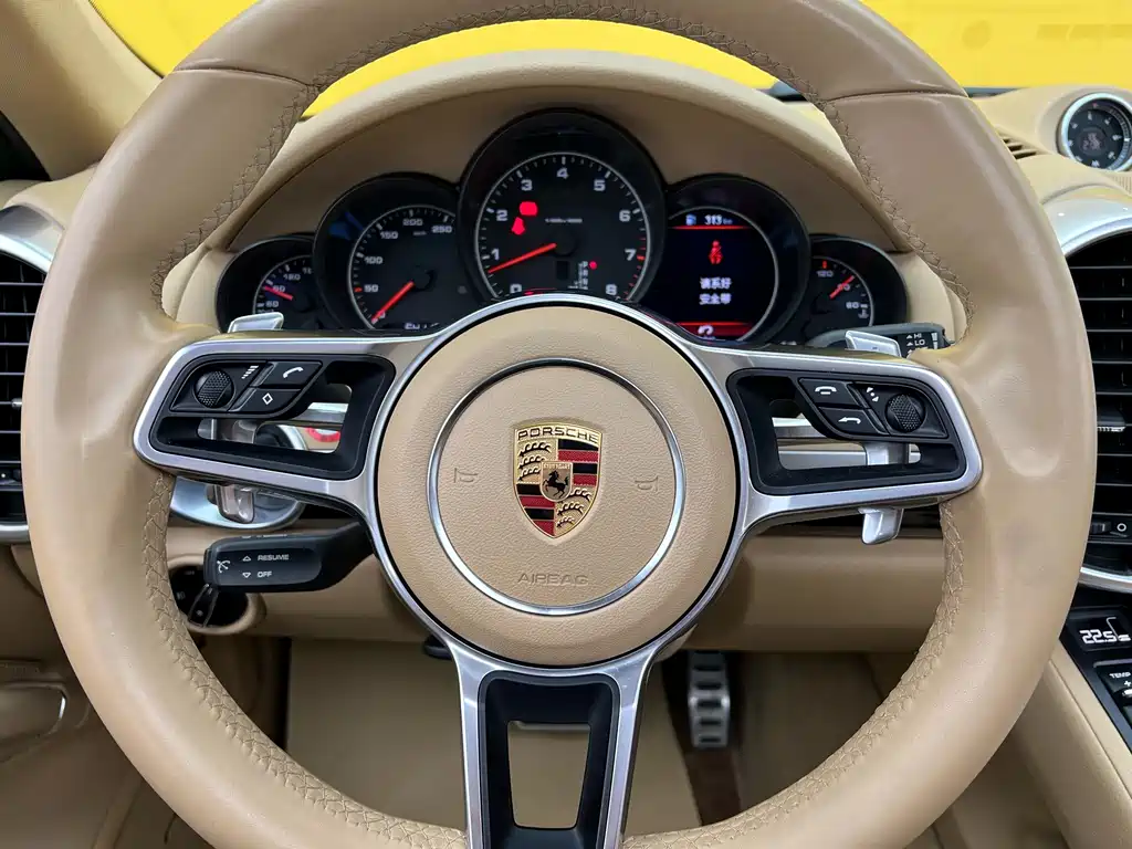 Porsche Cayenne 2016 3.0T