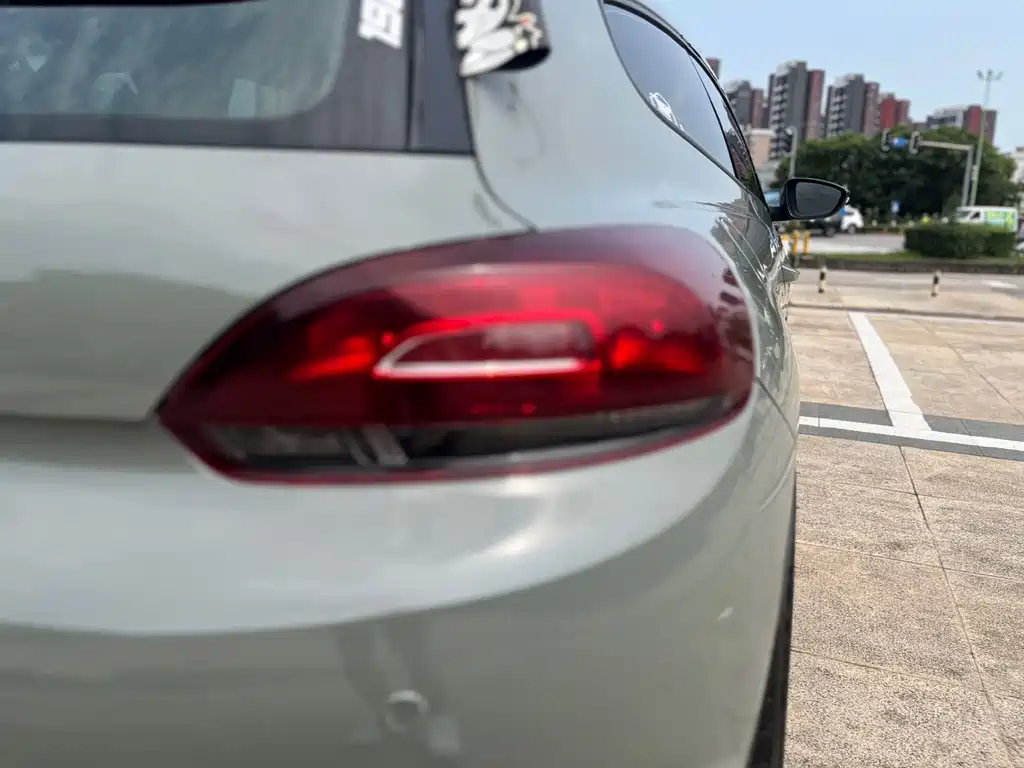 Scirocco 2011 R 2.0TSI