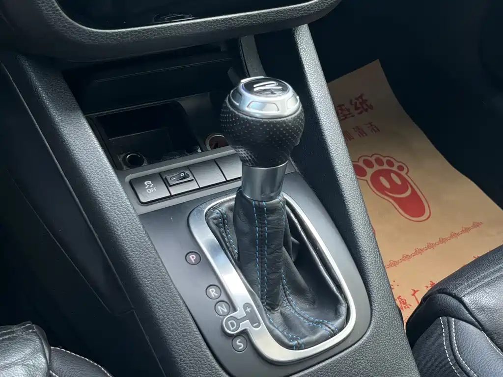 Scirocco 2011 R 2.0TSI