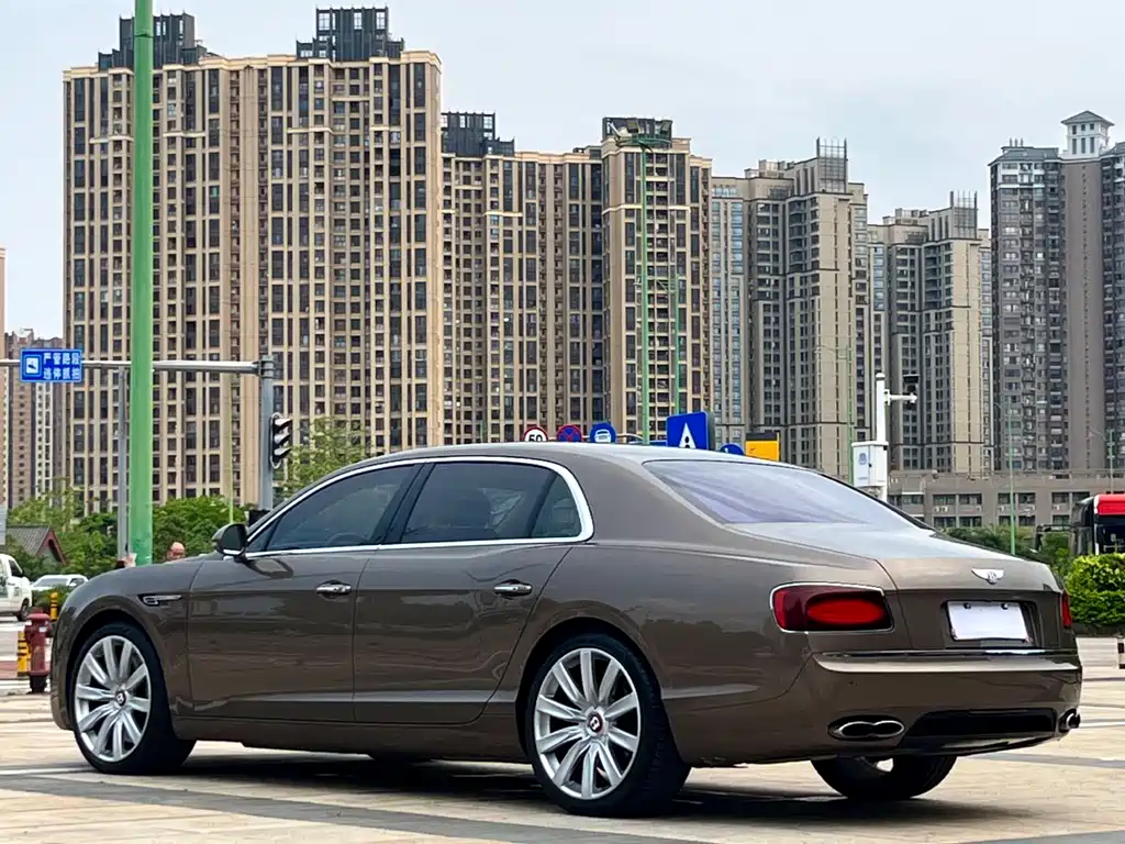 Bentley Flying Spur 2017 4.0T V8 S Standard Edition