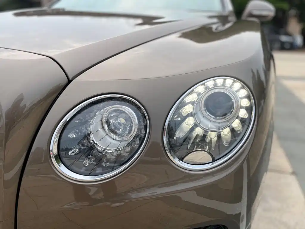 Bentley Flying Spur 2017 4.0T V8 S Standard Edition
