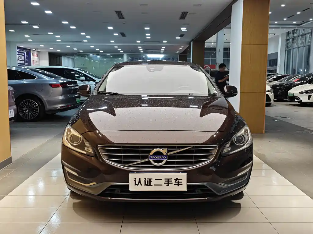 Volvo S60L 2018 T4 Zhiyuan Edition