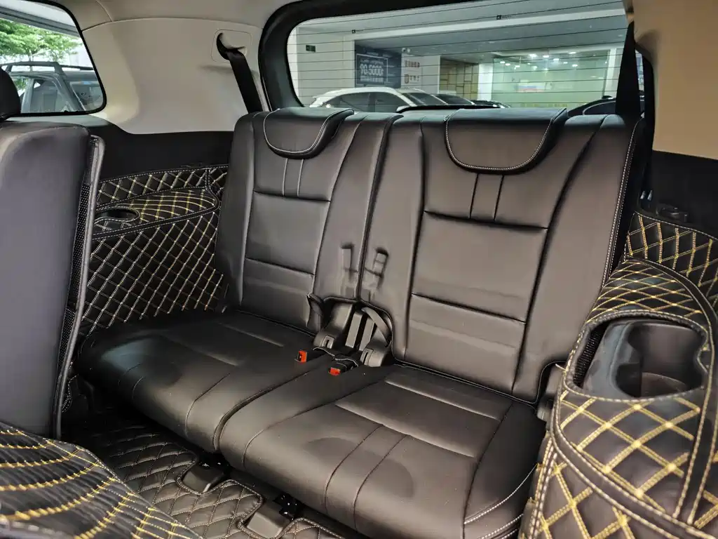 GAC Trumpchi GS8 2020 390T FWD Luxury Smart Connect Edition (7-Seater)