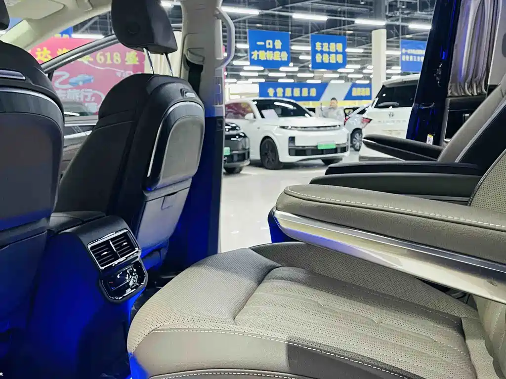Viloran 2022 380TSI Zunchi Edition