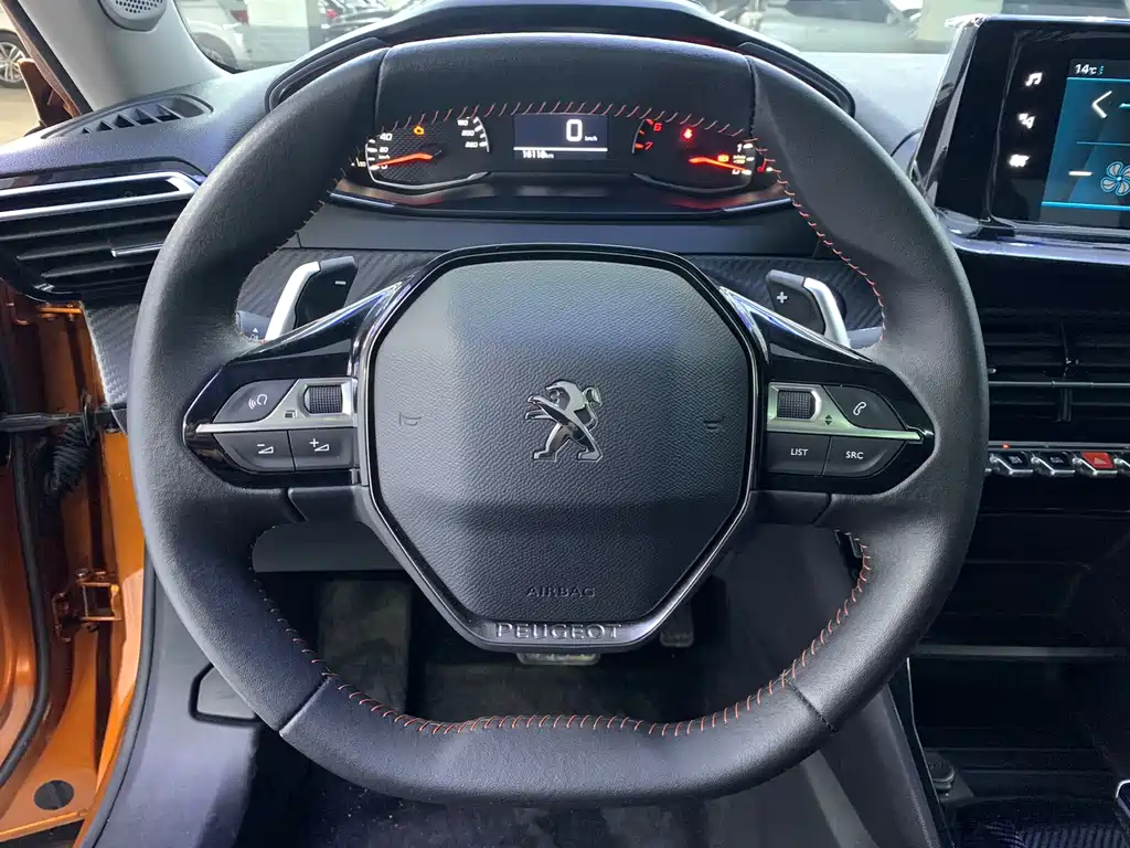 Peugeot 2008 2022 230THP THE ONE